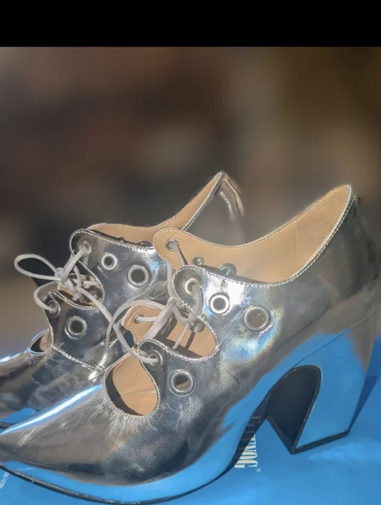 John Fluevog Metallic MONZA Silver Lace-Up Women’s Heels - Picture 1 of 3